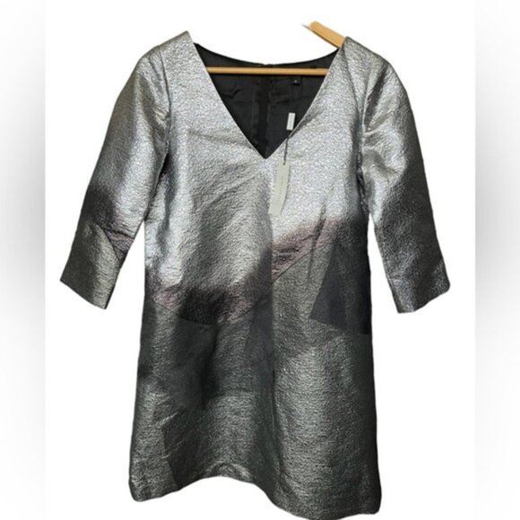 NWT Marc Jacobs Silver Metallic V-Neck Mini Dress Women Sz 6‎ - Picture 1 of 11